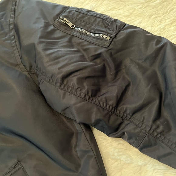 Boy’s Converse Bomber/Puffer Jacket - Size L 12/13 - EXCELLENT LIKE NEW COND! - Picture 9 of 11